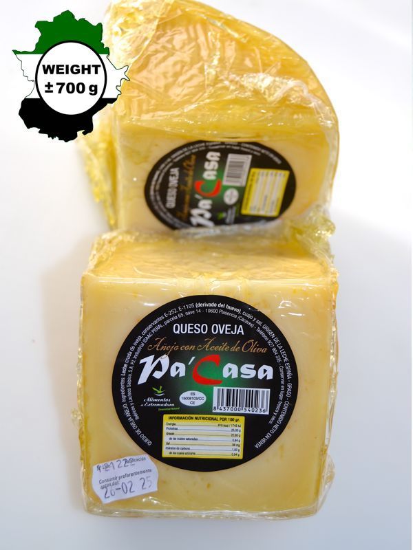Cuña de Queso de oveja añejo con aceite de oliva 